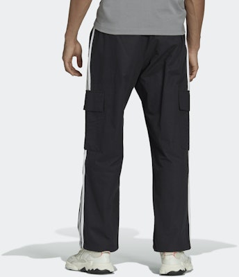 adidas Originals 三條紋多口袋運動長褲 黑色運動休閒褲。 H09117 Sizing adidas Originals 三條紋多口袋運動長褲 黑色運動休閒褲。 H09117