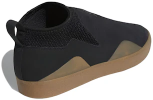Shop adidas originals 3ST.002 舒適休閒滑板鞋 黑色