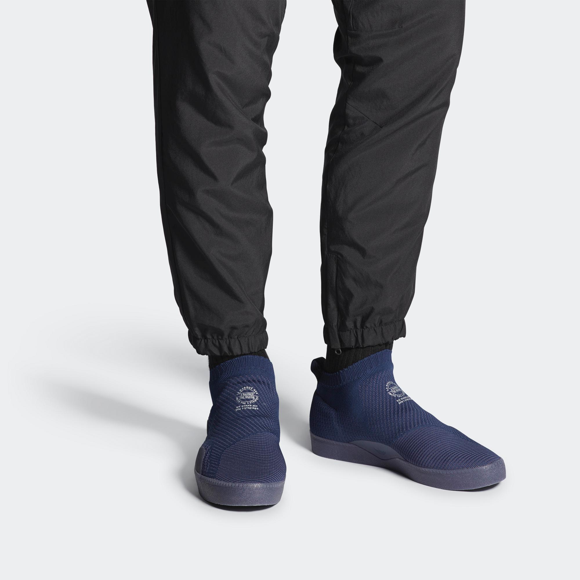 Sizing adidas Originals 3ST.002 Primeknit ''Bleu Marine'' B22734