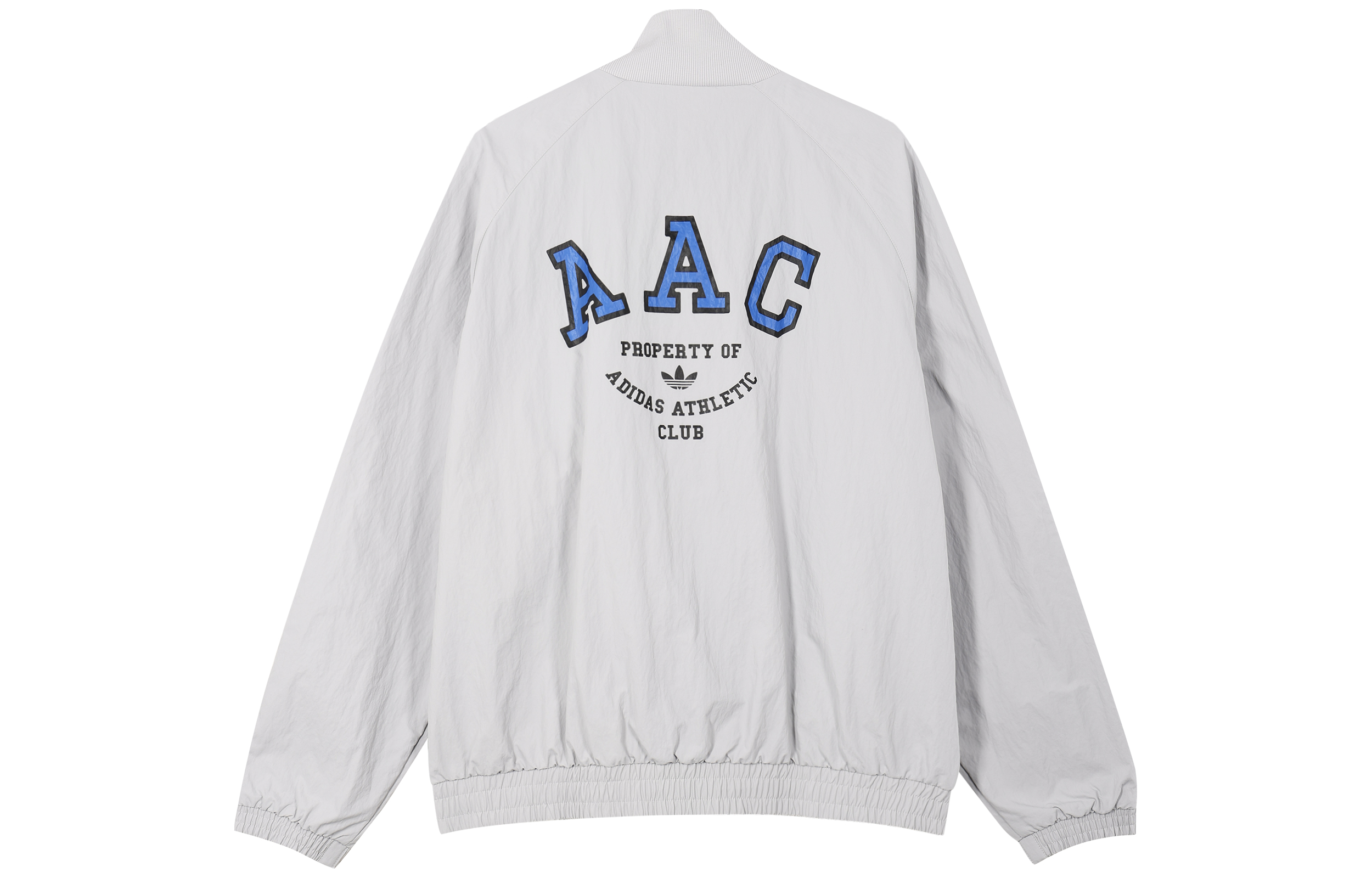 Lookbook adidas Originals Jaket Track Abu Muda dengan Garis dan Cetak Huruf. IU4846