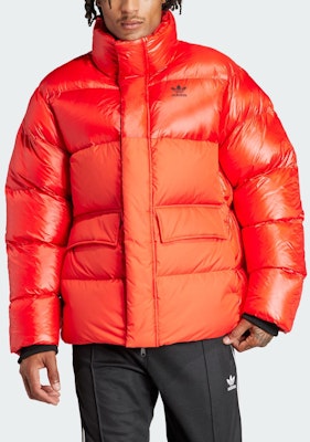 adidas Originals Premium Jaket Puffer Warna Solid Merah Cerah. IR7132 Lookbook adidas Originals Premium Jaket Puffer Warna Solid Merah Cerah. IR7132