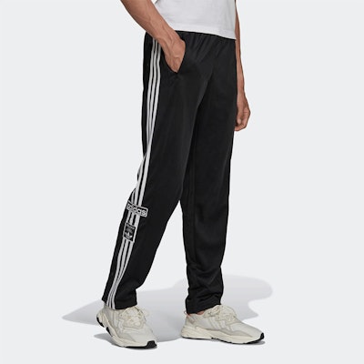 adidas Originals Retro Three-Stripe Knit Track Pants Black (Intl Version) HB9501 Lookbook adidas Originals Retro Three-Stripe Knit Track Pants Black (Intl Version) HB9501