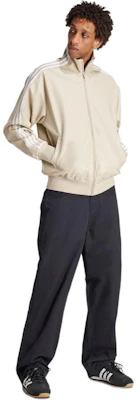 adidas Originals Adicolor Beige Faux Leather 3-Stripes Zip Jacket Long Sleeve IZ4036 Details for adidas Originals Adicolor Beige Faux Leather 3-Stripes Zip Jacket Long Sleeve IZ4036