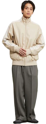 adidas Originals Adicolor Beige Faux Leather 3-Stripes Zip Jacket Long Sleeve IZ4036 Sizing adidas Originals Adicolor Beige Faux Leather 3-Stripes Zip Jacket Long Sleeve IZ4036