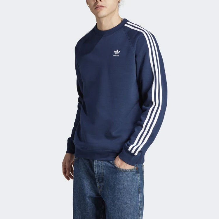 Lookbook adidas Originals 經典三條紋圓領運動衫 夜藍色 男款 IM4515