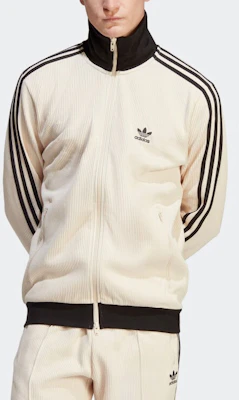 adidas Originals Adicolor Classics Stand Collar Colorblock Jacket Off White. HR3307 Lookbook adidas Originals Adicolor Classics Stand Collar Colorblock Jacket Off White. HR3307