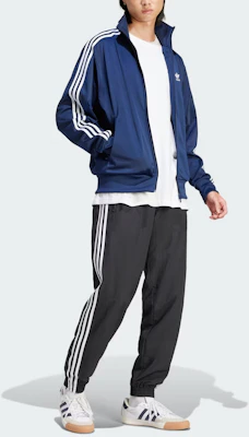 阿迪达斯三叶草经典Firebird蓝色拉链运动夹克 IR9893 Purchase 阿迪达斯三叶草经典Firebird蓝色拉链运动夹克 IR9893