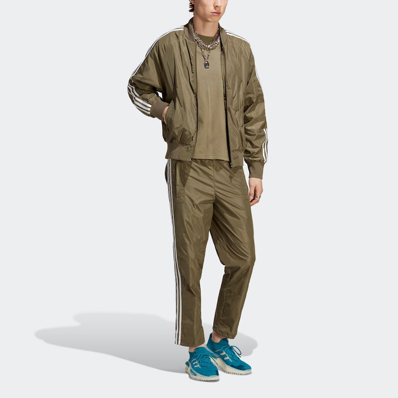 adidas Originals Adicolor Parley Logo Embroidered Track Jacket Olive Green Mens HS2089 圖 3