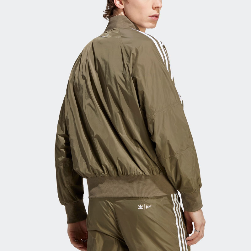 adidas Originals Adicolor Parley Logo Embroidered Track Jacket Olive Green Mens HS2089 圖 4