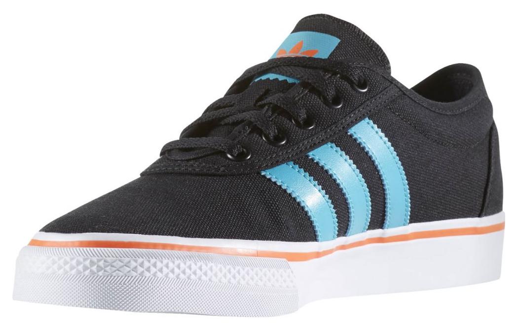 Lookbook アディダス オリジナルス Adiease 黒/青 BB8481