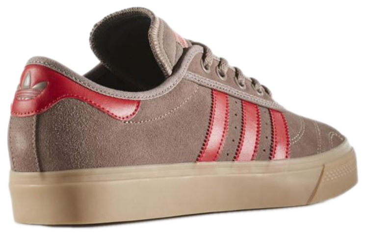 Shop adidas originals Adiease Premiere Adv 時尚舒適耐磨滑板鞋 男女皆宜 棕紅