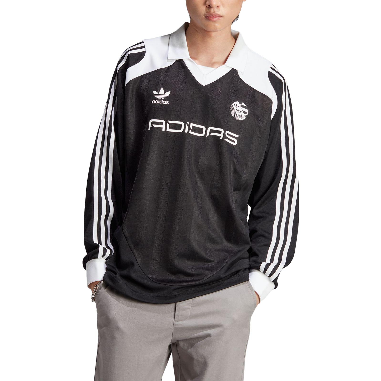 Lookbook 阿迪达斯 originals ADILENIUM 宽松复古V领足球衫 黑色 男款. IW3642