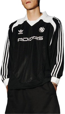 阿迪达斯 originals ADILENIUM 宽松复古V领足球衫 黑色 男款. IW3642 Shop 阿迪达斯 originals ADILENIUM 宽松复古V领足球衫 黑色 男款. IW3642