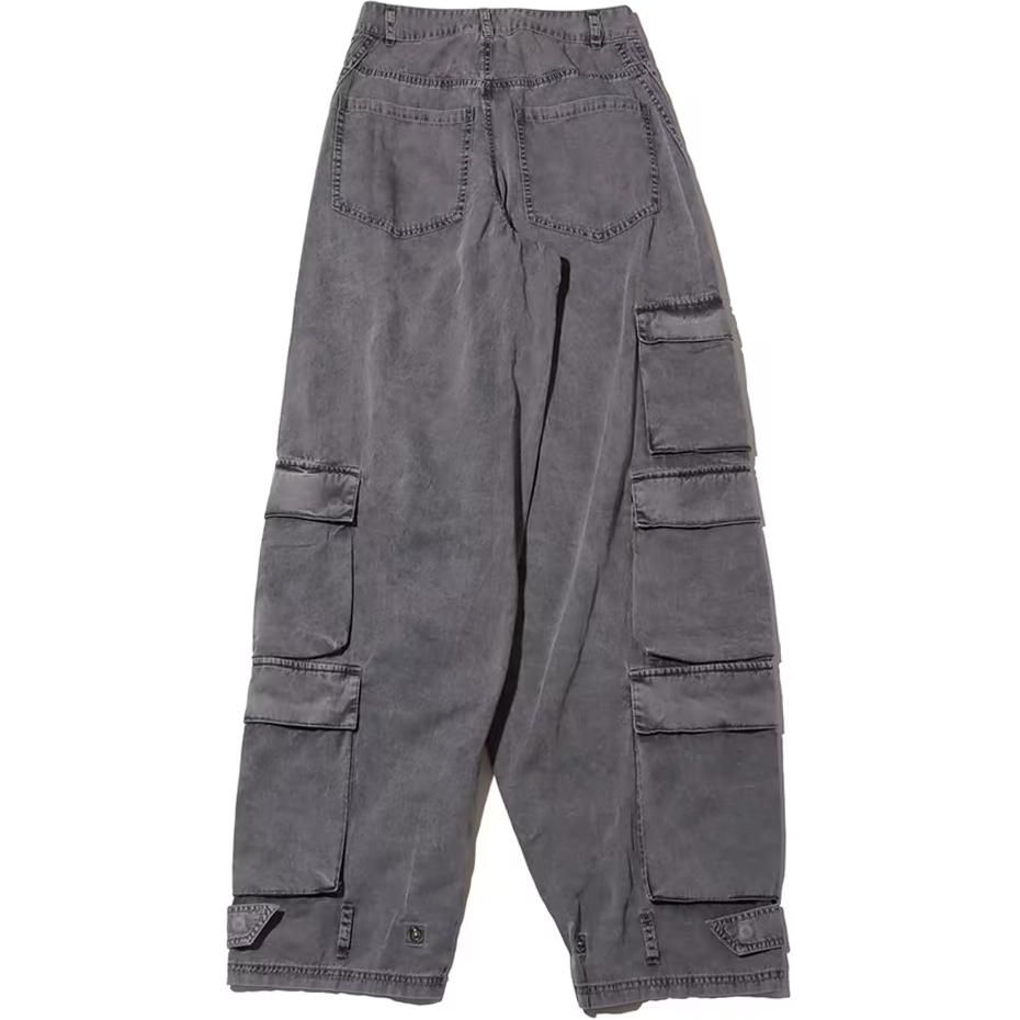 Lookbook 阿迪达斯Originals Adilenium宽松版休闲工装裤黑色男女款。 JM9266