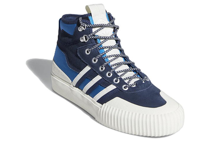 Lookbook adidas originals Akando Atr 舒適耐磨板鞋 藍