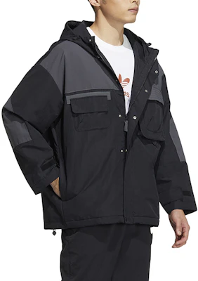 adidas Originals Black Multi-Pocket Hooded Jacket with Zipper Patchwork IC8164 Details for adidas Originals Black Multi-Pocket Hooded Jacket with Zipper Patchwork IC8164