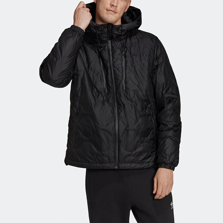 Lookbook Chaqueta adidas Originals Negra Invierno con Capucha y Cremallera. H13586