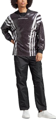 adidas Originals Blue Version Striped Logo Polo Sweatshirt - Black. IA2493 Lookbook adidas Originals Blue Version Striped Logo Polo Sweatshirt - Black. IA2493