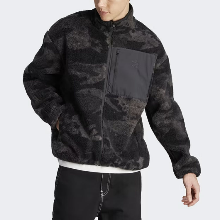 Lookbook adidas Originals Camo Reversible Fleece Jacket Black Stand Collar Graphics II8174