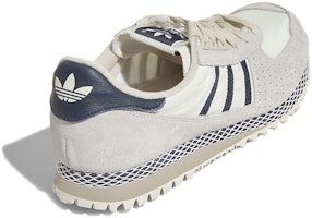 阿迪达斯原创城市马拉松PT米色/灰色鞋 D67397 Shop 阿迪达斯原创城市马拉松PT米色/灰色鞋 D67397