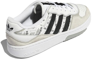 adidas Originals Courtic 'Negro y Blanco' ID4081 Shop adidas Originals Courtic 'Negro y Blanco' ID4081