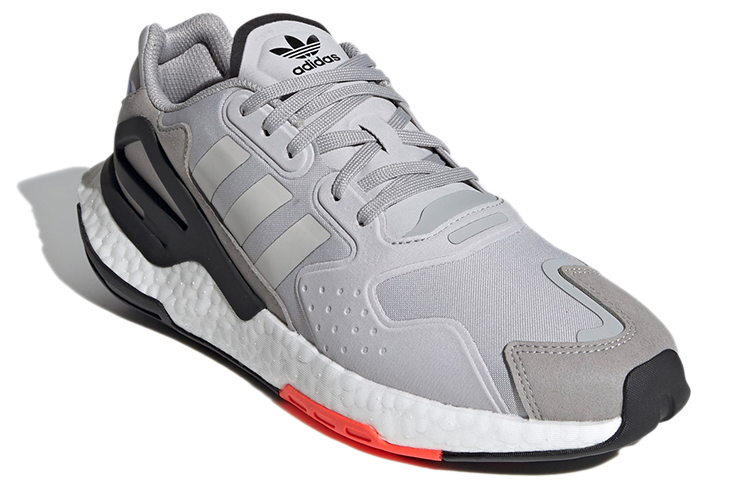 Lookbook adidas originals Day Jogger 'Gris Blanco' FY3766