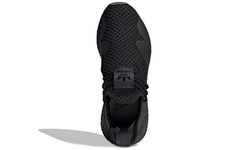 Purchase 阿迪达斯原创 Deerupt S '黑色'篮球鞋 EE5655
