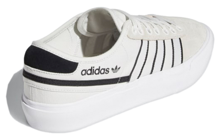 Shop 아디다스 오리지널 델팔라 (블랙/화이트) FX8188