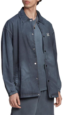 adidas Originals Essentials+ Dye Gradient Logo Button Jacket Blue HK7513 Details for adidas Originals Essentials+ Dye Gradient Logo Button Jacket Blue HK7513