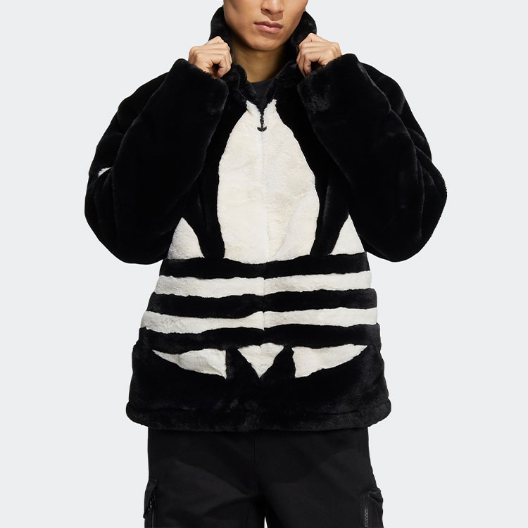 Shop 아디다스 오리지널스 페이크 퍼 로고 트랙 자켓 블랙 레트로 스타일 HC0323