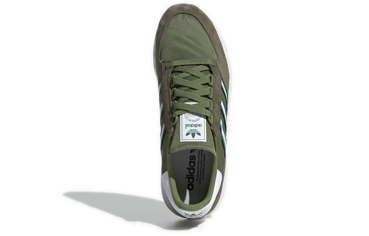 Shop adidas Originals Forest Grove Vert Foncé EE5764