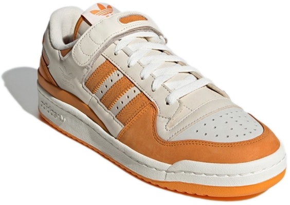 adidas originals FORUM 84 Low 魔術貼 防滑耐磨 低筒 滑板鞋 男女同款 米橙 Lookbook adidas originals FORUM 84 Low 魔術貼 防滑耐磨 低筒 滑板鞋 男女同款 米橙