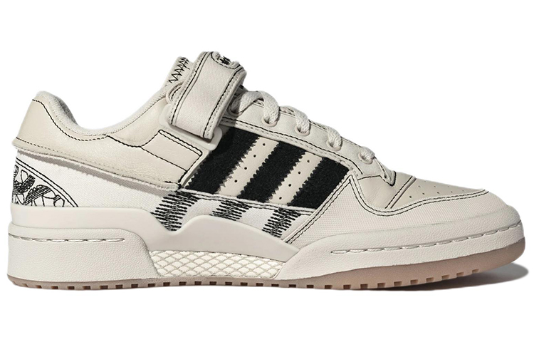 adidas originals Forum 84 Low ‘White Black’ HP9563