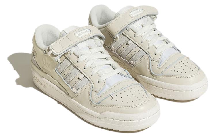 Lookbook adidas Originals Forum 'Cream White' Putih Krim HP2072