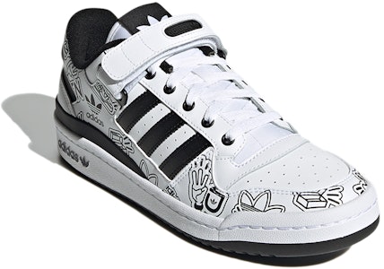 阿迪达斯三叶草 Forum 低帮 '黑白配色' GW4921 Lookbook 阿迪达斯三叶草 Forum 低帮 '黑白配色' GW4921