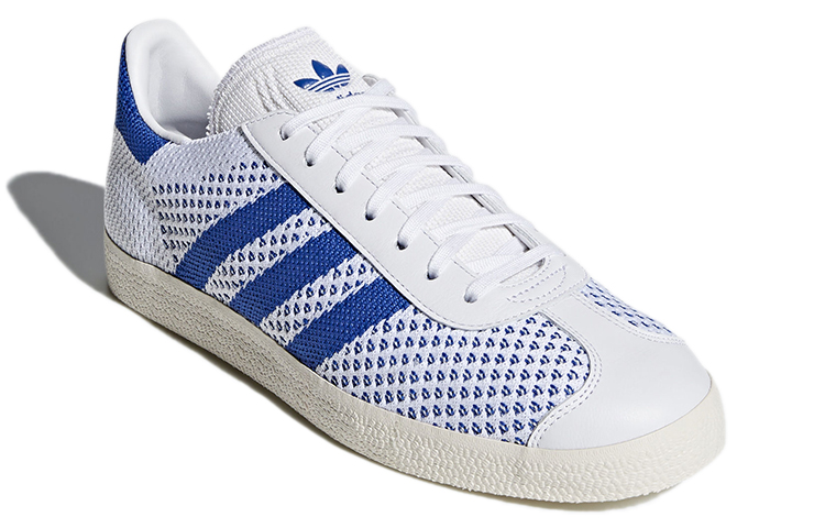 Lookbook アディダス オリジナルス ガゼル 青白 (Adidas Originals Gazelle Aojiro) CQ2790