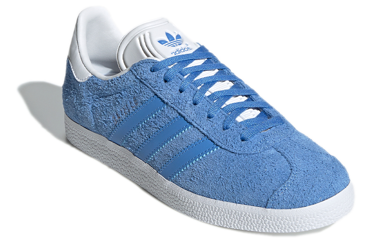 Lookbook adidas Originals Gazelle 'Azul Blanco' EE5542