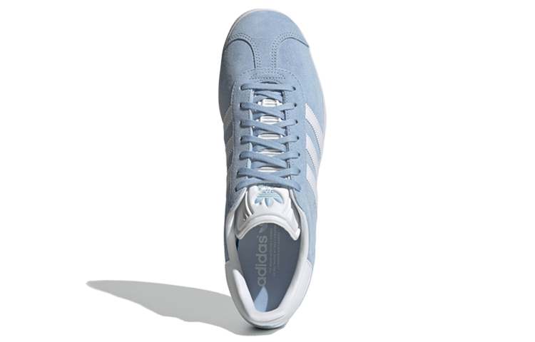 Shop アディダス オリジナルス ガゼル "スカイブルー" EF5550