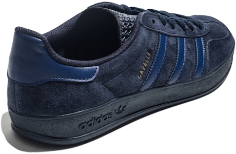adidas originals Gazelle Indoor 低幫 板鞋 男款 藍黑 Shop adidas originals Gazelle Indoor 低幫 板鞋 男款 藍黑