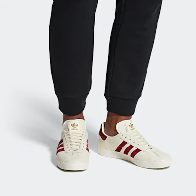 adidas originals Gazelle 低筒 板鞋 男女款 白紅 Sizing adidas originals Gazelle 低筒 板鞋 男女款 白紅