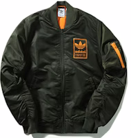 adidas Originals Graphics Bomber Jacket Green DN8054 adidas Originals Graphics Bomber Jacket Green DN8054