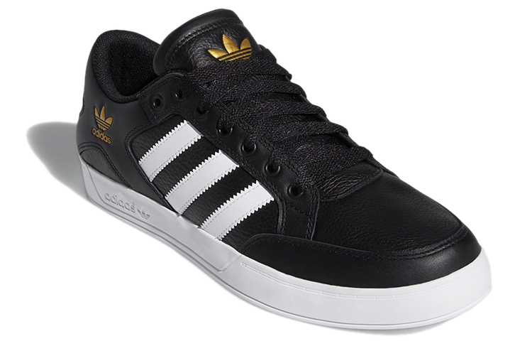 Lookbook adidas Originals Hardcourt Low 黑白