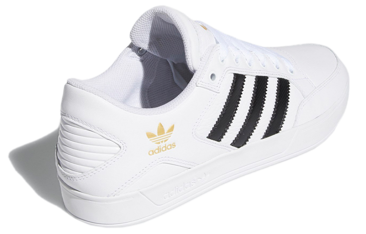 Shop adidas originals Hardcourt Low 低幫 板鞋 男女同款 白黑