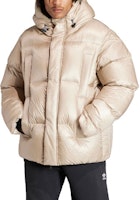 Chaqueta adidas Originals Heavyweight Down Puffer Caqui Claro con Capucha. IR7134 Order Chaqueta adidas Originals Heavyweight Down Puffer Caqui Claro con Capucha. IR7134