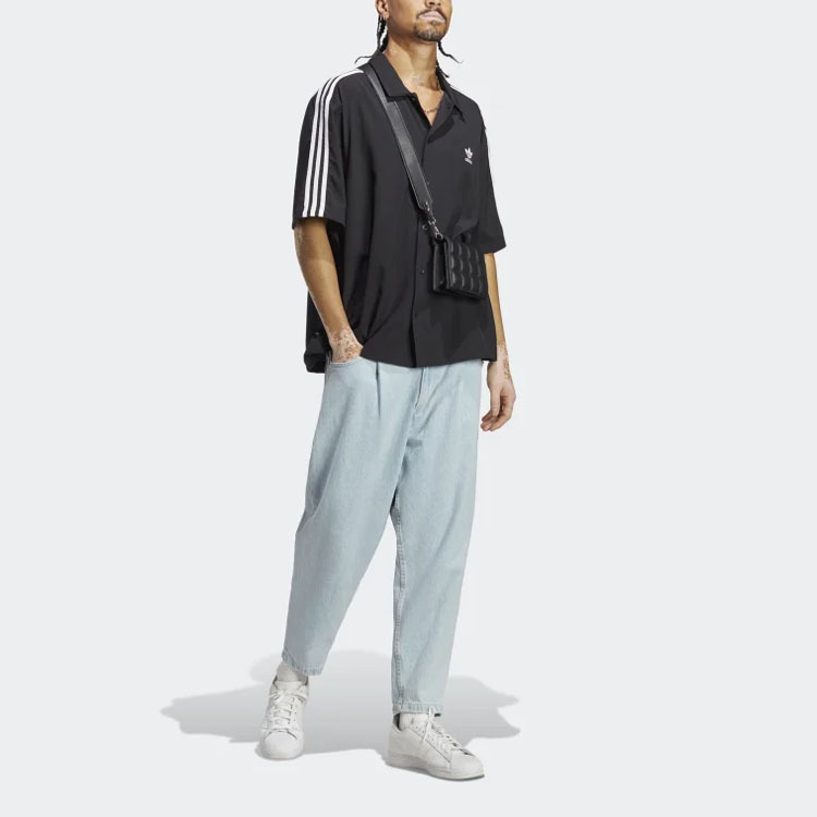 Lookbook 아디다스 오리지널 홈 오브 클래식 스트라이프 버튼업 셔츠 블랙 HS2074