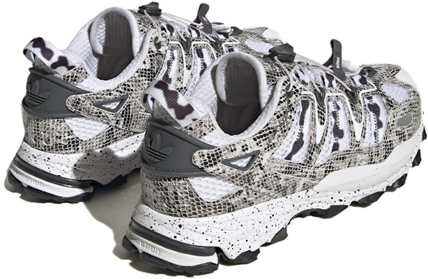 adidas Originals Hyperturf 'Black White' ID4961 Shop adidas Originals Hyperturf 'Black White' ID4961