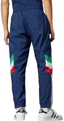 adidas Originals ITALY Series Knit Track Pants Comfortable Navy Blue. IY4630 Shop adidas Originals ITALY Series Knit Track Pants Comfortable Navy Blue. IY4630