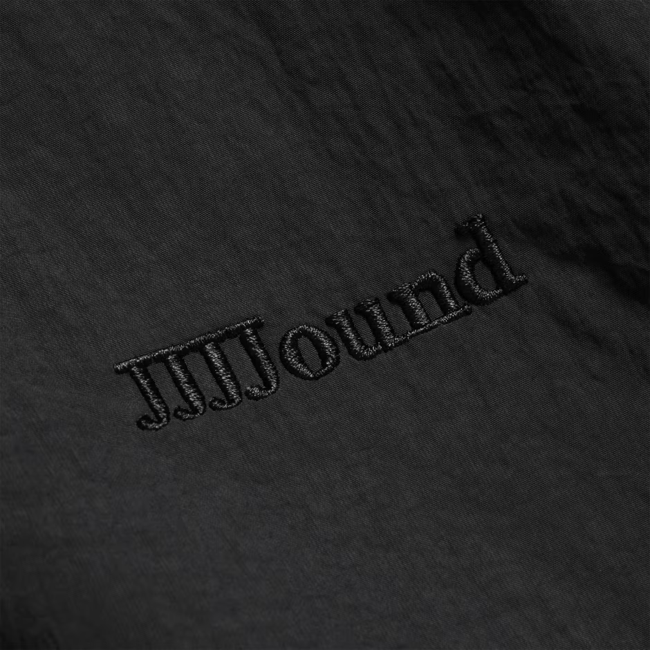 Sizing Chaqueta adidas Originals JJJJound SS24 Negra con Cremallera Completa. IL8002