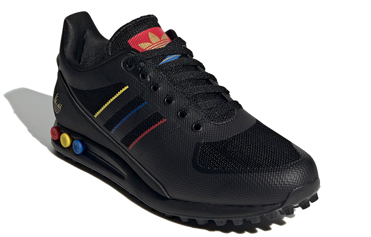 Lookbook adidas Originals La Trainer 2.0 ''Noir'' FY1409