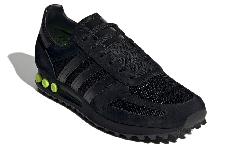 Lookbook adidas Originals LA Trainer ''Schwarz Gelb'' G58097